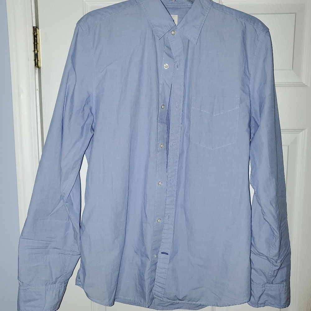 GAP Light Blue Button Down Shirt